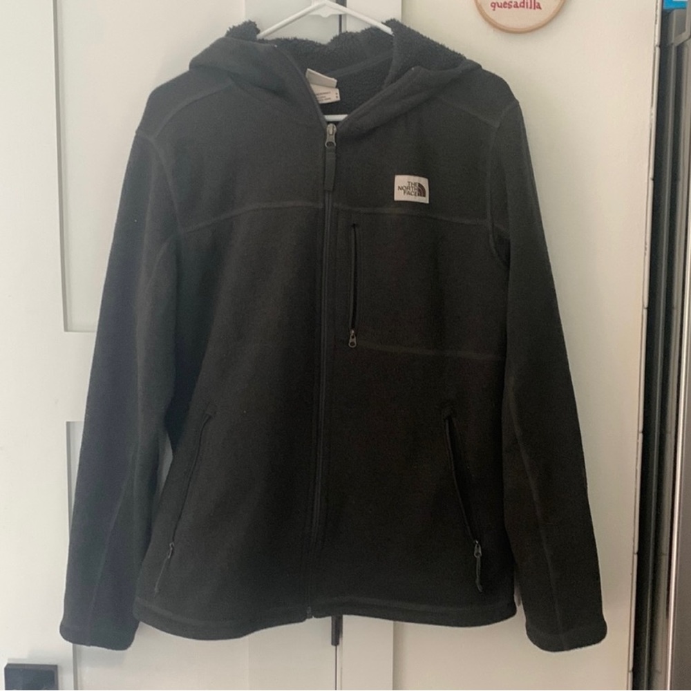 Mens zip up Denali hooded sweatshirt.